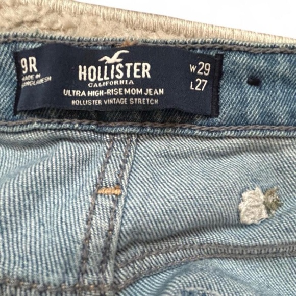 Floral Hollister Jeans - Picture 5 of 5